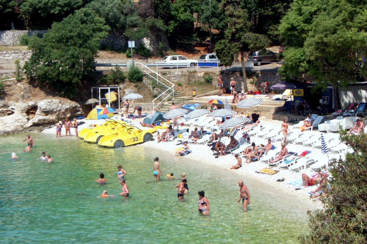 Apartments With A Parking Space Rabac, Labin - 7410 Dış mekan fotoğraf