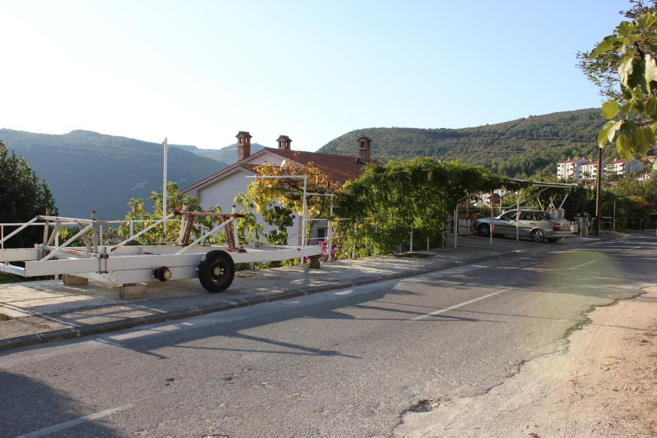 Apartments With A Parking Space Rabac, Labin - 7410 Dış mekan fotoğraf