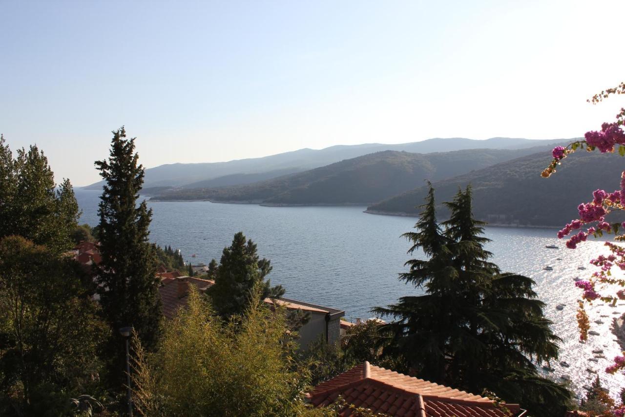 Apartments With A Parking Space Rabac, Labin - 7410 Dış mekan fotoğraf