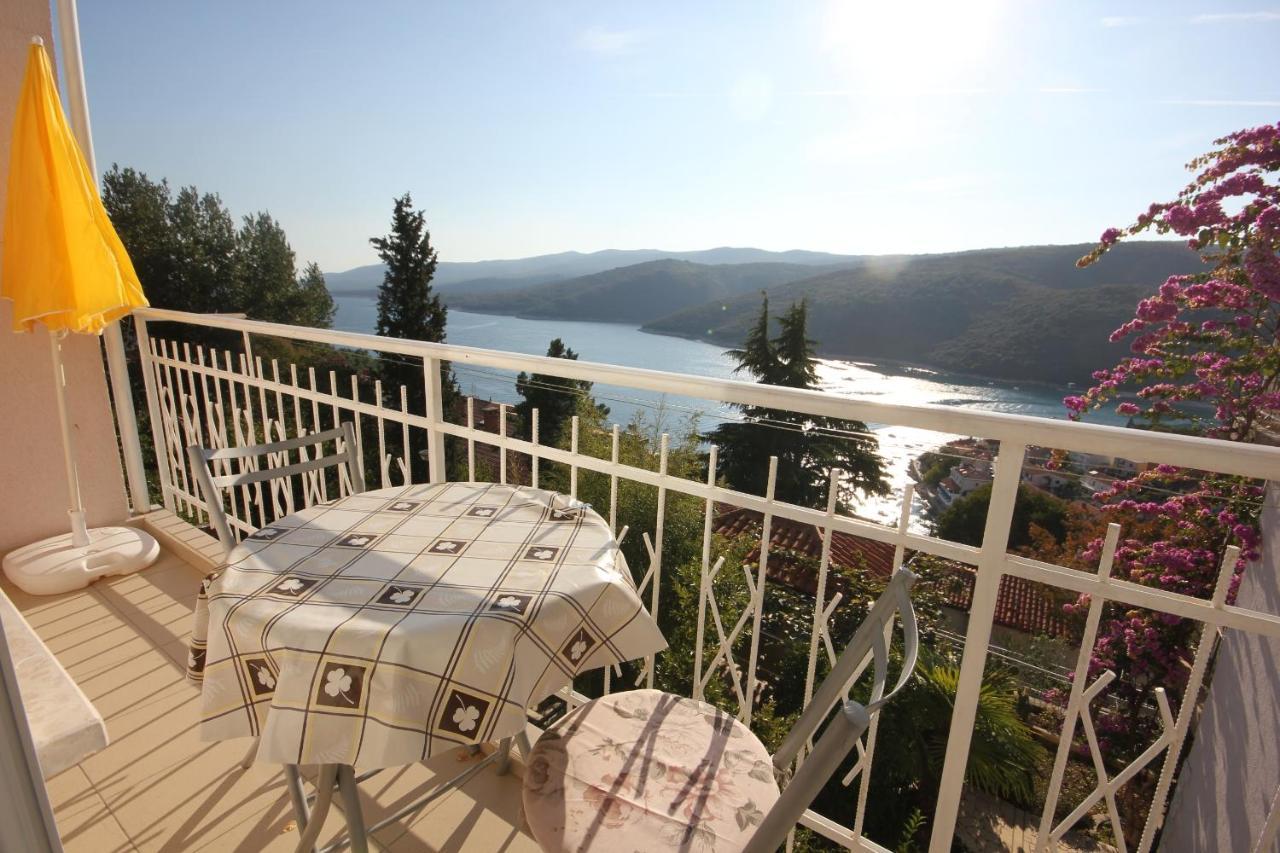 Apartments With A Parking Space Rabac, Labin - 7410 Dış mekan fotoğraf